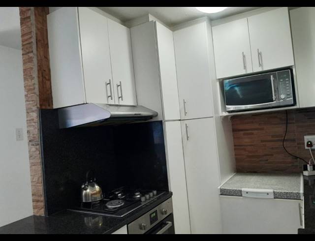 3 BEDROOM SECTIONAL TITLE FOR SALE IN WATERVAL PARK